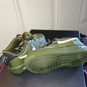 Toddlers Green Air one size 7